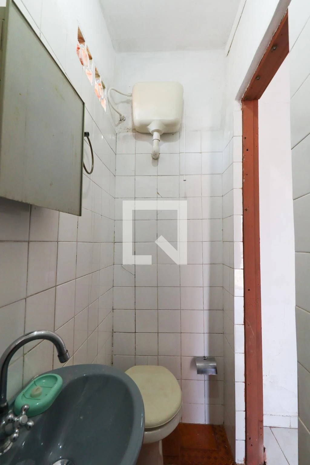 Furnished 25 m² studio in Curitiba — photo 22