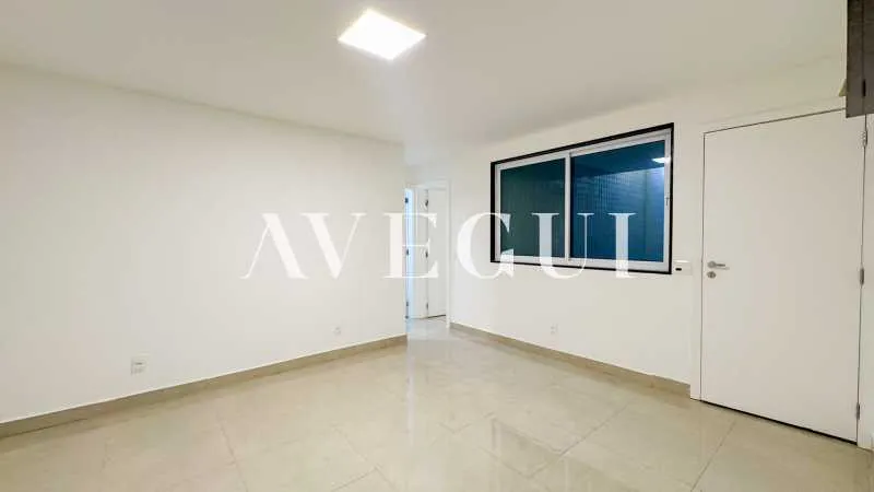 Ground-floor apartment with 2 bedrooms and open kitchen — photo 10