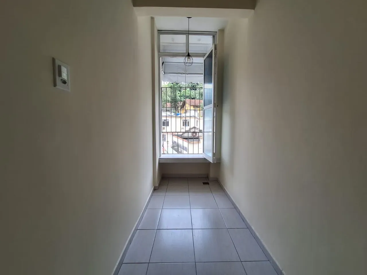 Mountain view in a one-bedroom apartment, 39 m² — photo 23