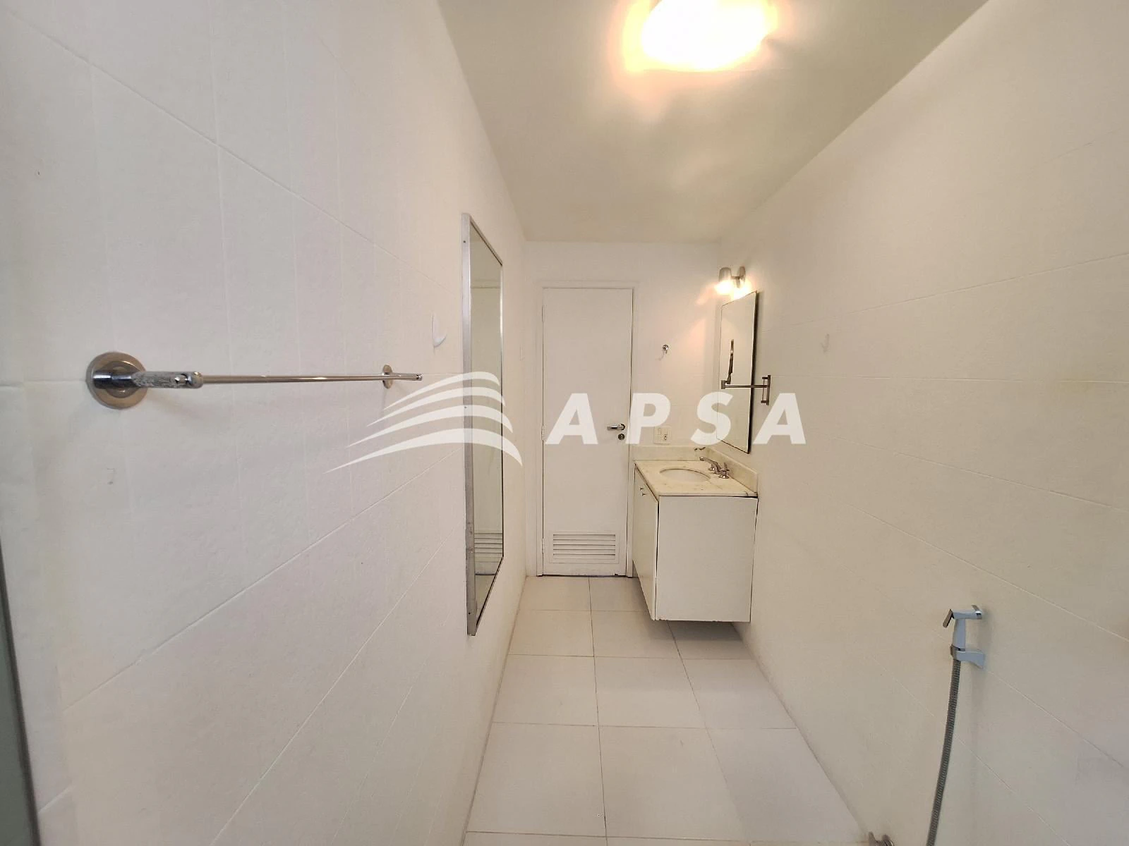 Квартира: 2 спальні, 1 з власною ванною кімнатою, 93 м² — photo 7