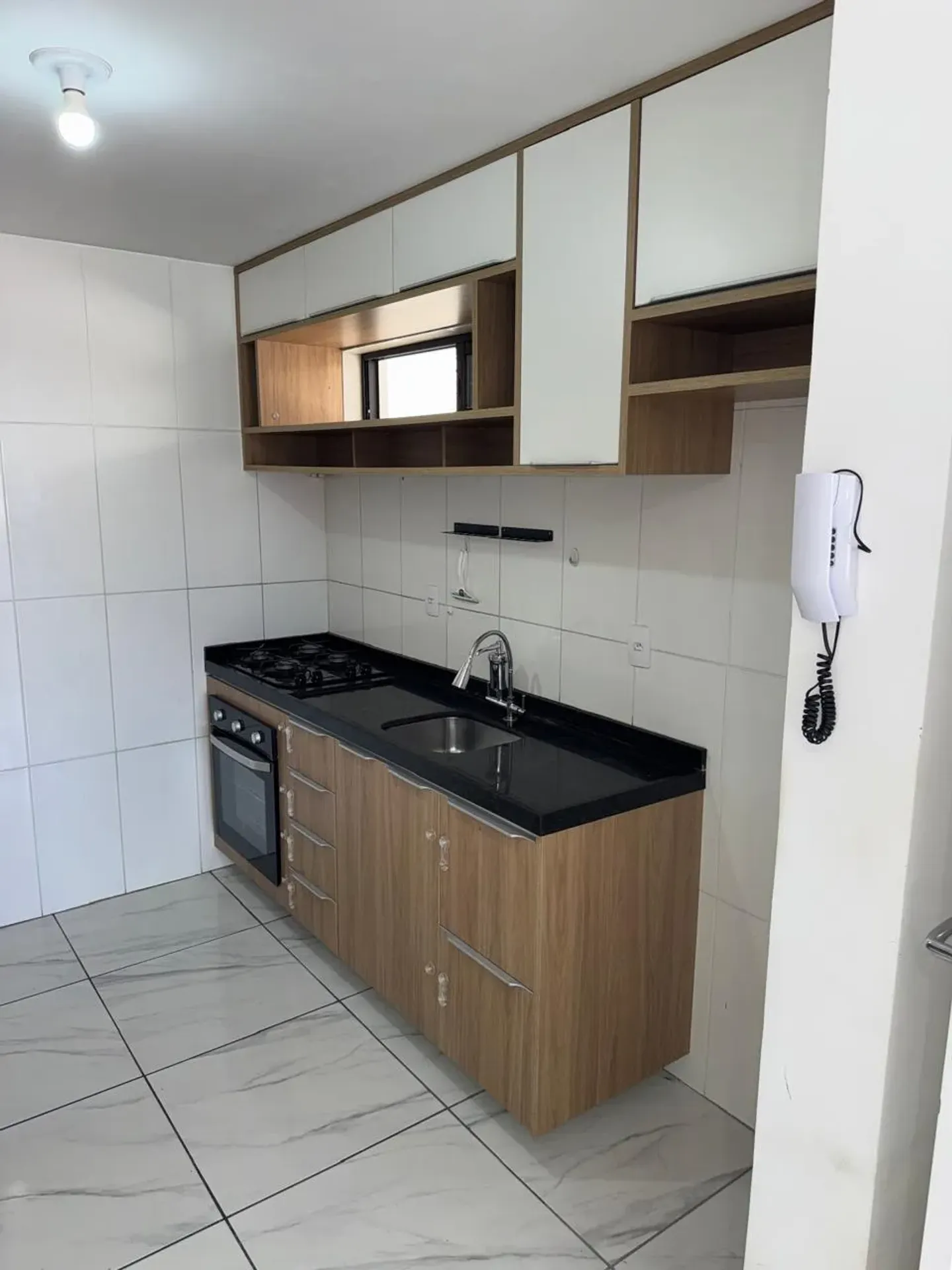 Квартира: 2 спальні, 1 з власною ванною кімнатою, 56 м²