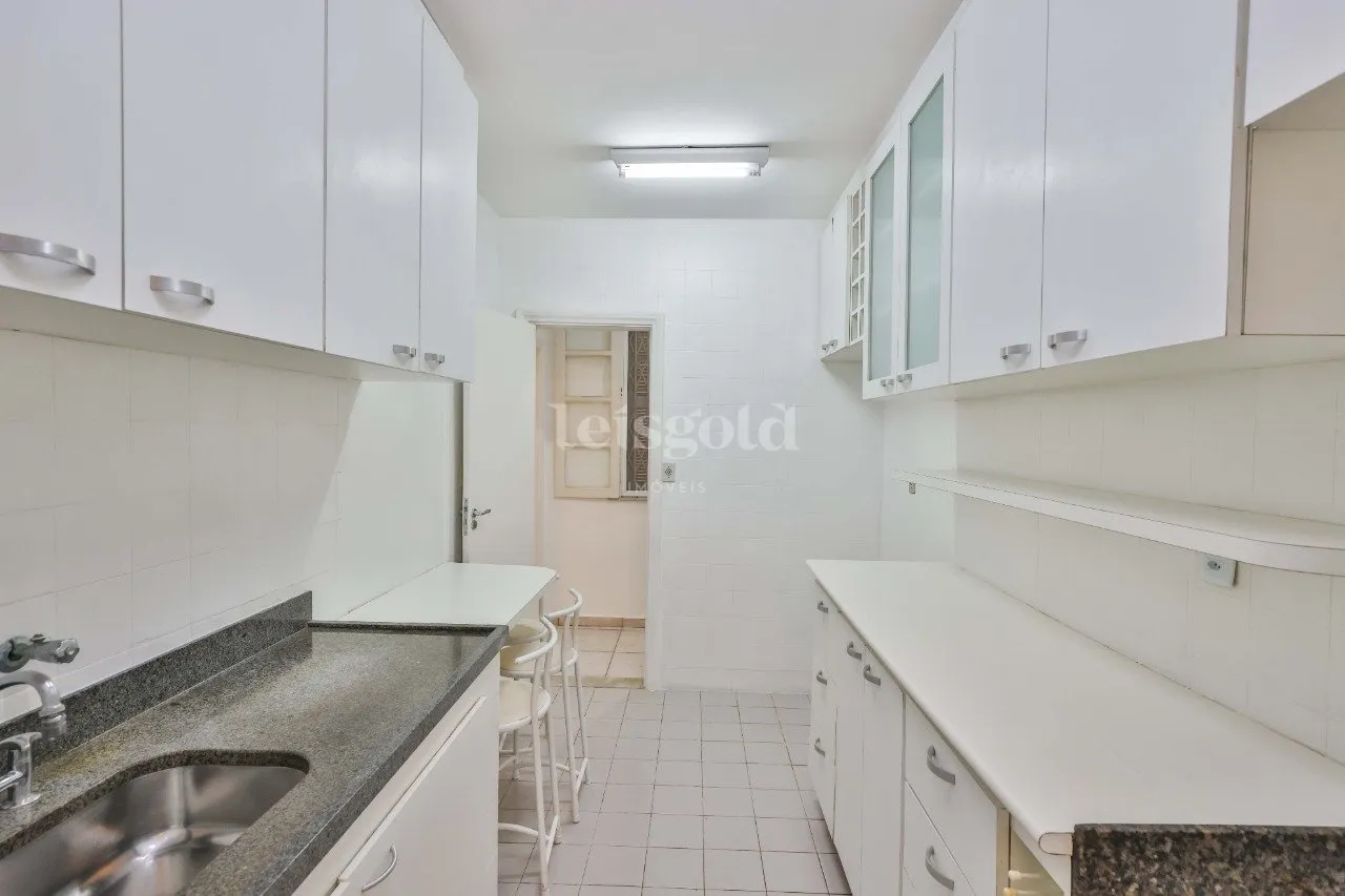 Ground-floor apartment with an enclosed winter balcony — photo 20