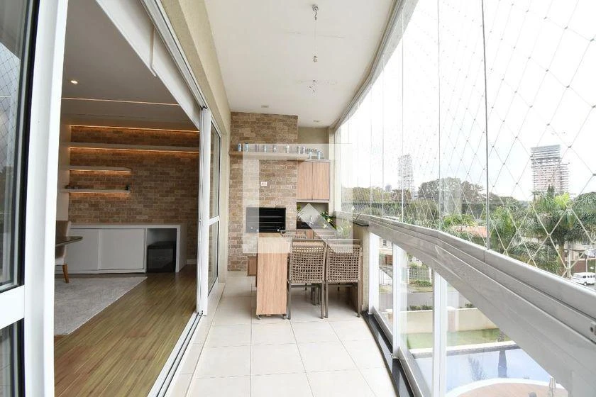 Furnished apartment, 185 m², with a bathtub — photo 4