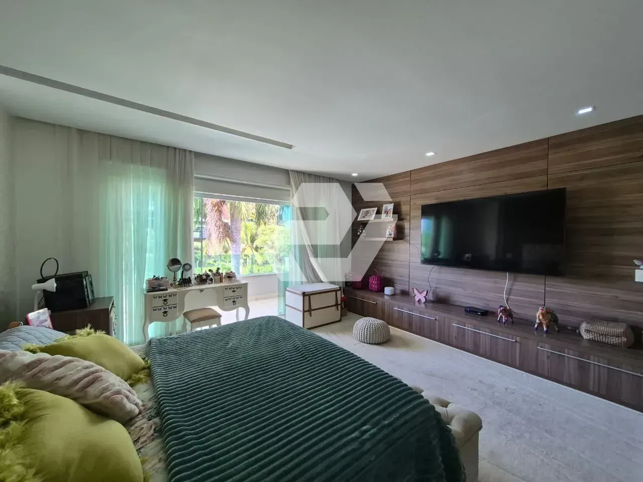 Casa mobiliada com 6 suítes e 8 banheiros — photo 10