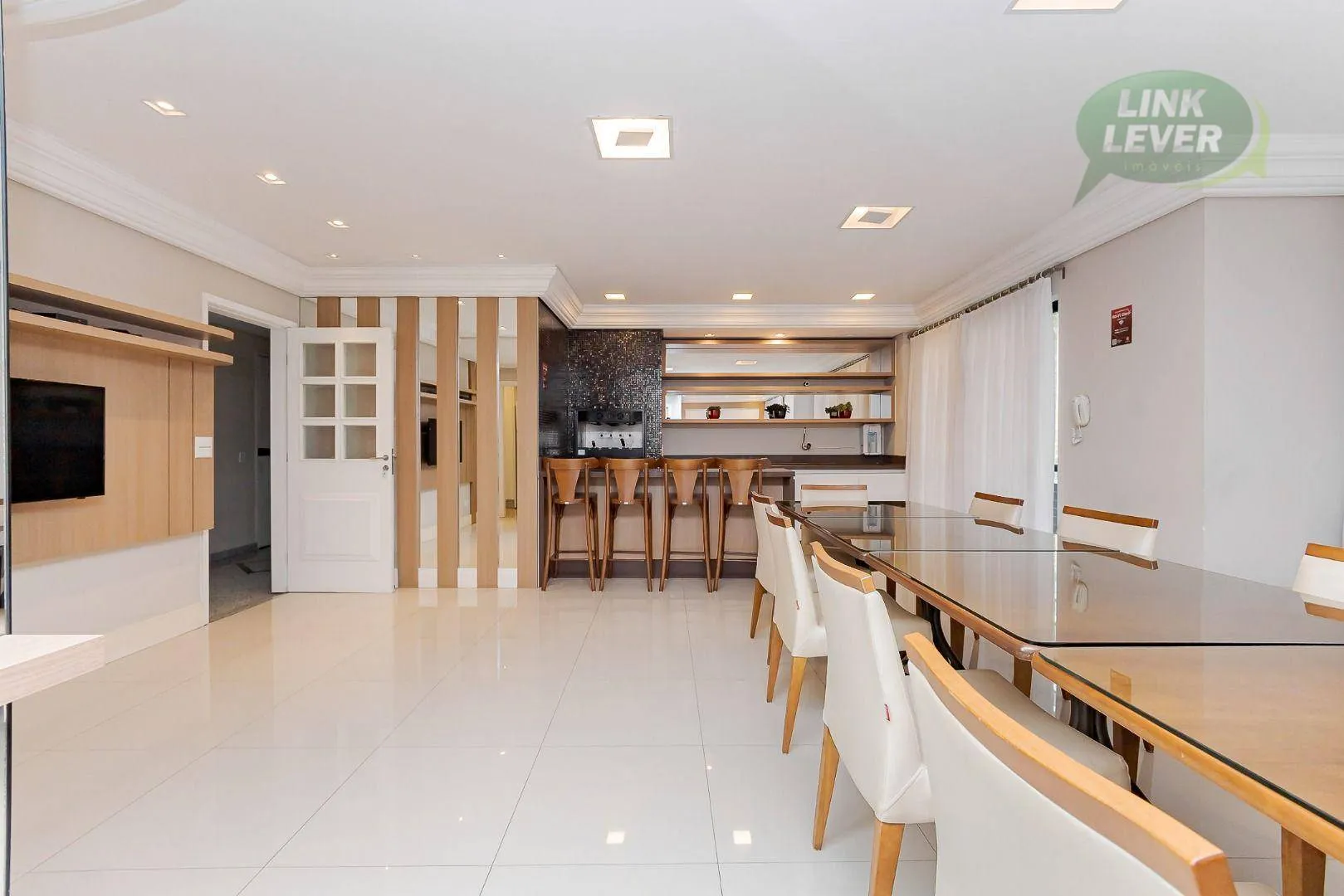 2-bedroom apartment with 79 m² and a private BBQ — photo 43