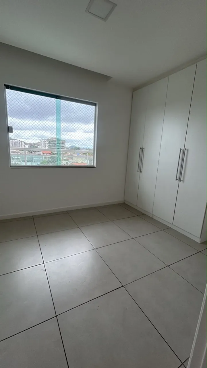 Apartamento de 2 quartos em condomínio com piscina — photo 5