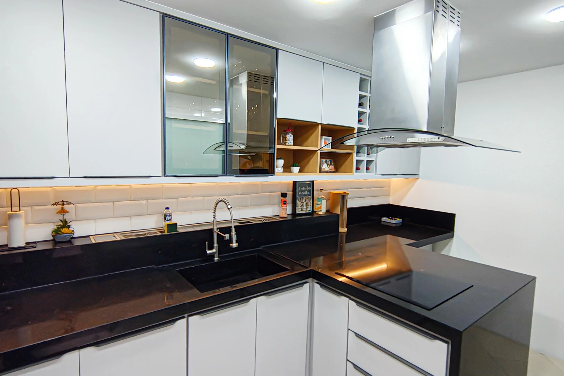 170 m² house with a dishwasher and a bathtub — photo 32