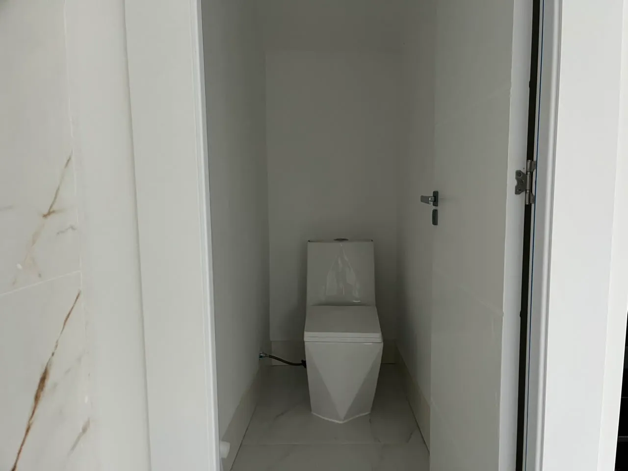3-bedroom apartment in a building with a sauna — photo 19