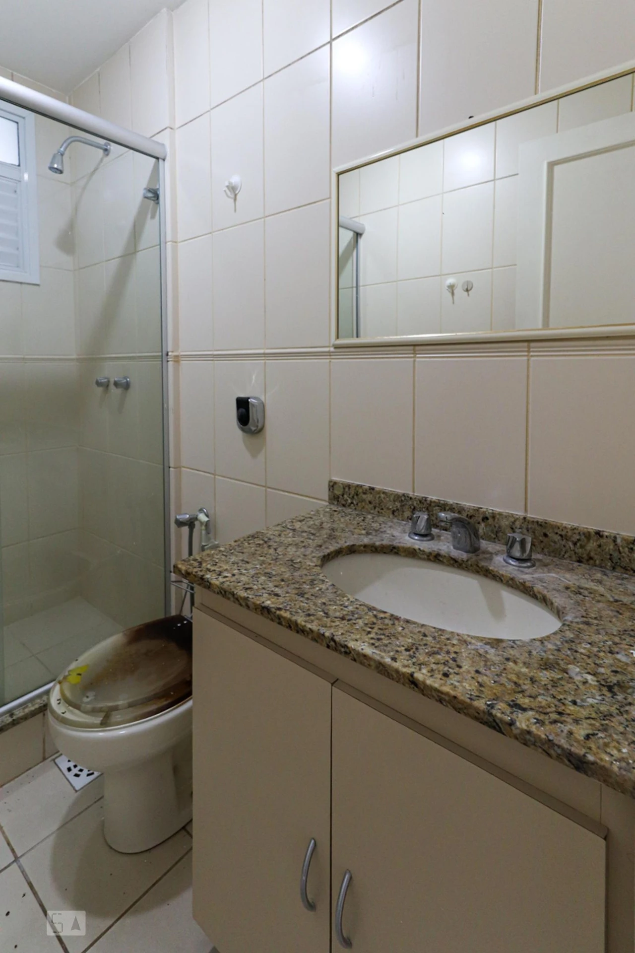 Квартира з 4 спальнями, у будинку є басейн — photo 29