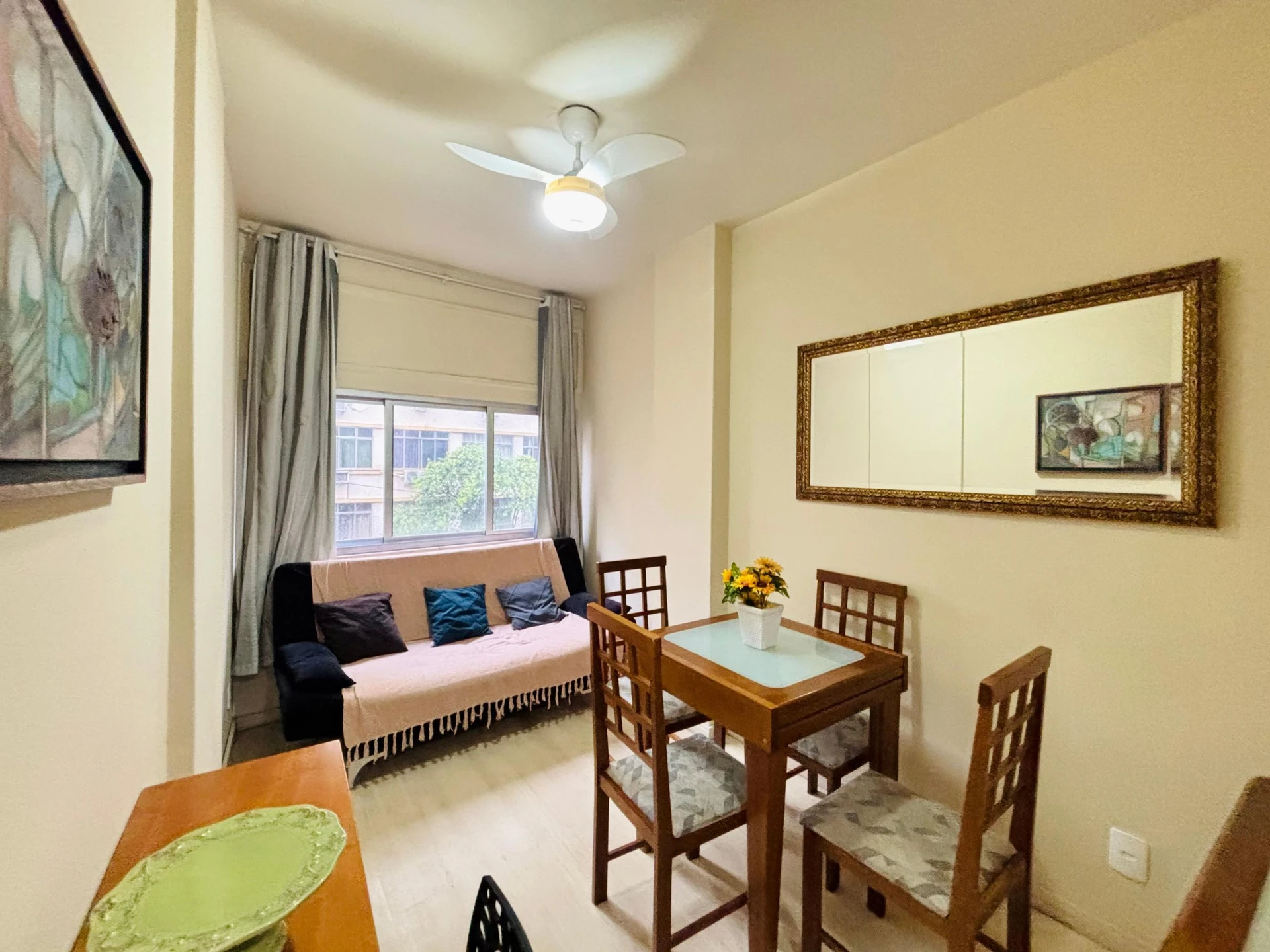 Furnished apartment with 1 bedroom and 1 bathroom