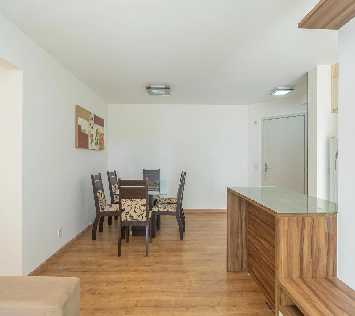 Квартира 71 м² з балконом із грилем та заскленим балконом — photo 16