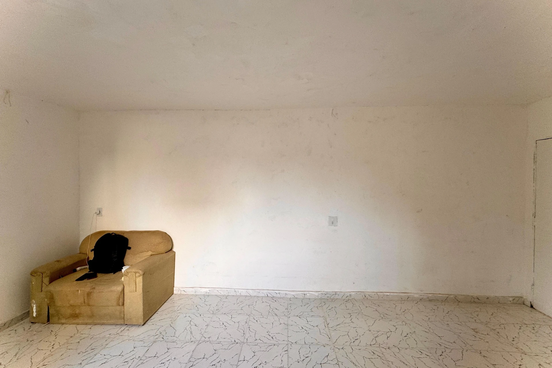 1-bedroom apartment with no parking space included — photo 12