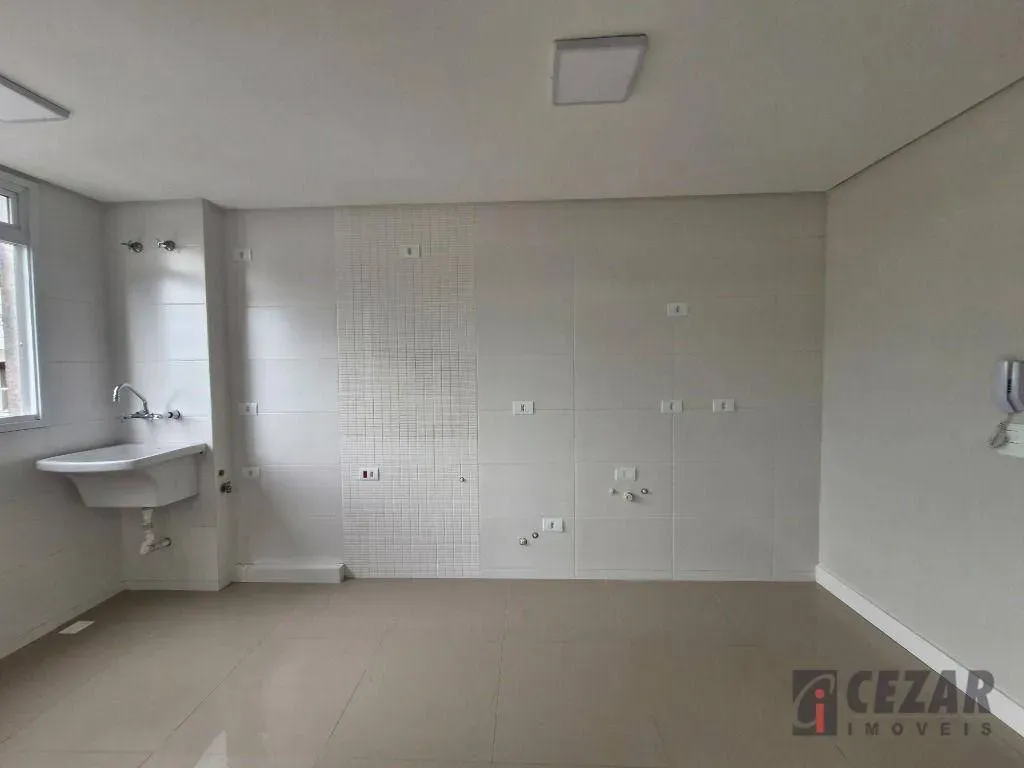 2-bedroom apartment with suite and 2 bathrooms — photo 6