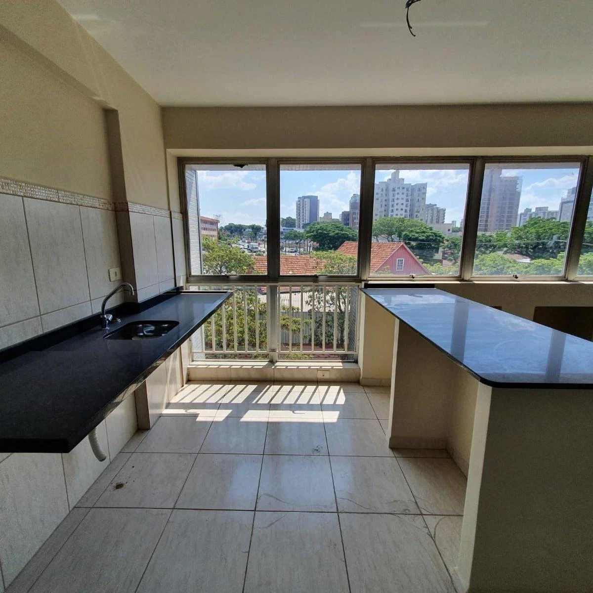 One-bedroom, 40 m² apartment in Curitiba — photo 8