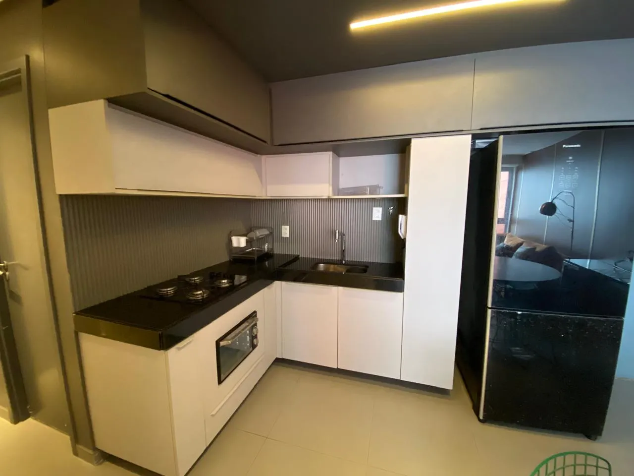 Furnished 55 m² apartment with an open kitchen and suite — photo 9