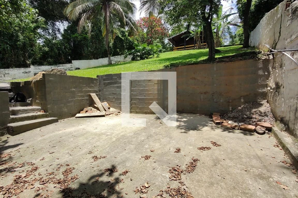 Casa para locação com 3 quartos e 280 m² — photo 87