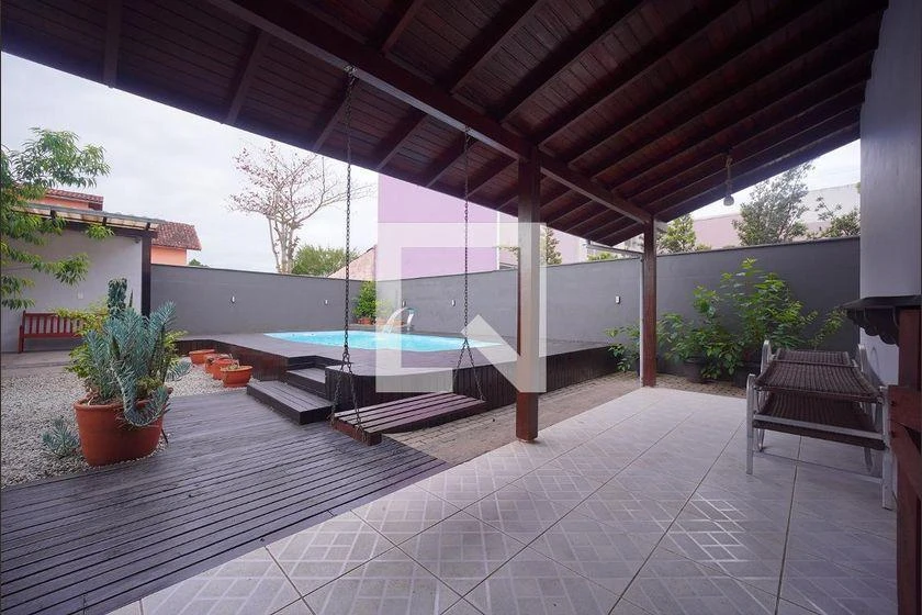 Home office in a 4-bedroom house, 150 m² — photo 4