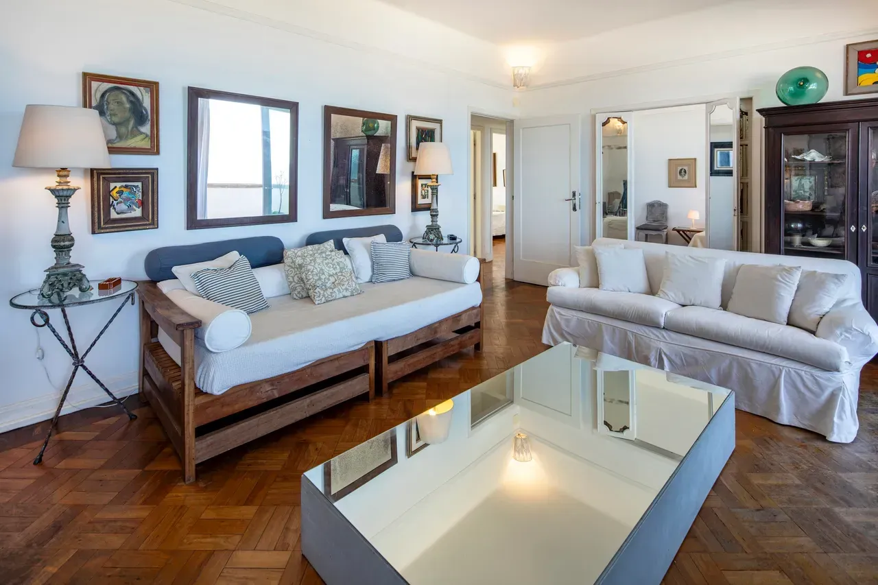 Furnished apartment with 3 bedrooms and a balcony