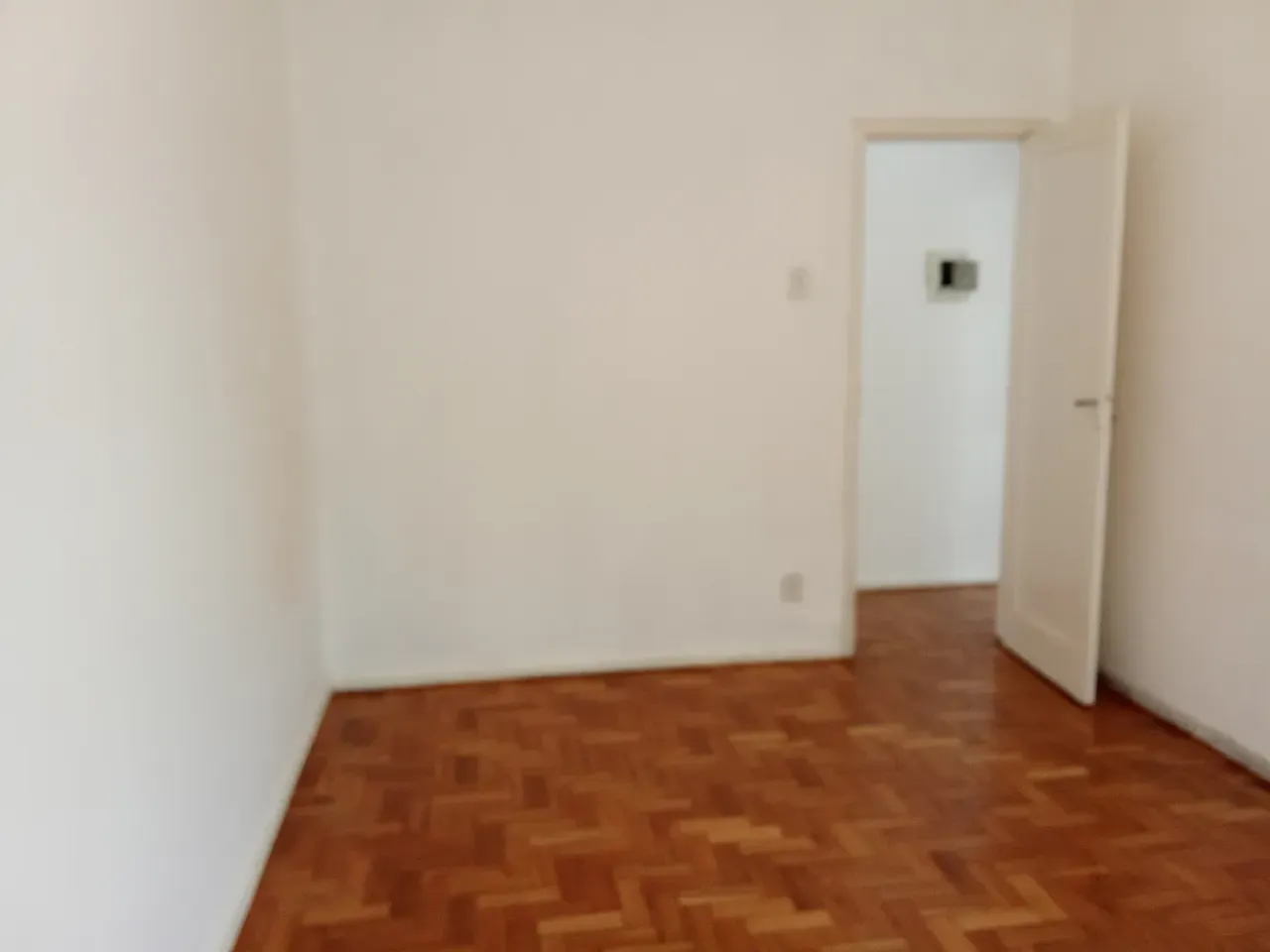 Rental apartment with 2 bedrooms and 1 bathroom — photo 43