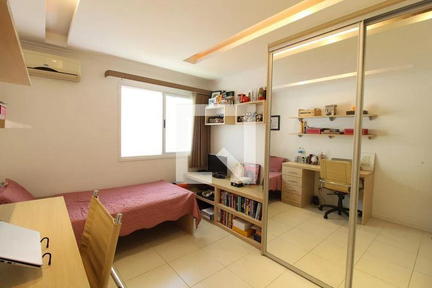 Casa em condomínio para aluguel com 5 quartos e 375 m² — photo 46
