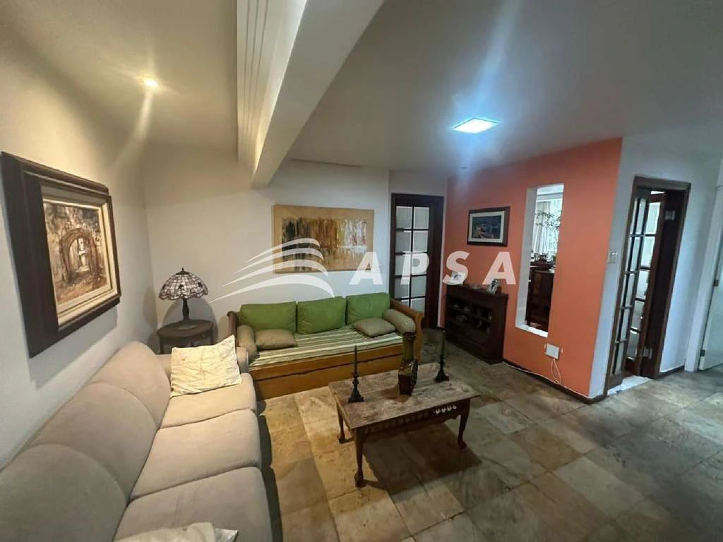 Furnished 200 m² apartment with 3 bedrooms — photo 20