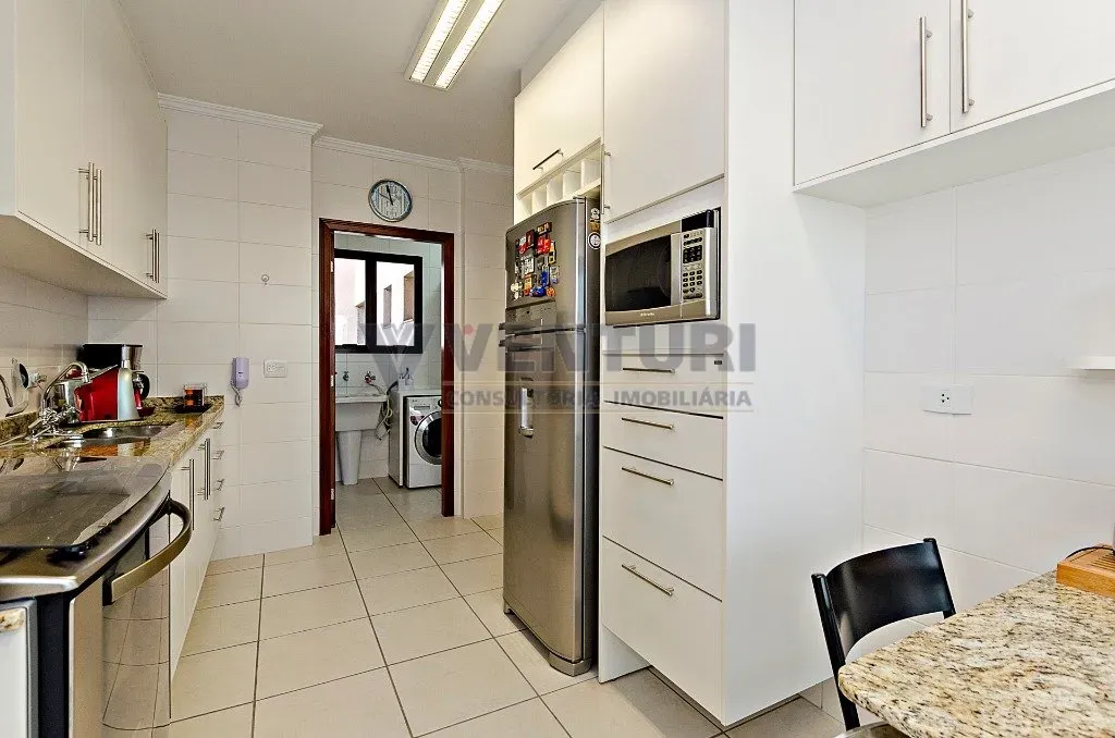 Furnished 3-bedroom apartment with open gas kitchen — photo 19