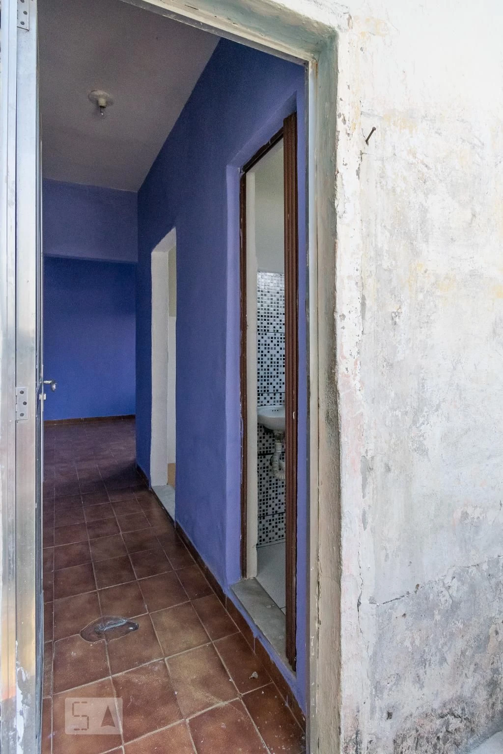 Apartment, 40 m², with a grill on the balcony — photo 17