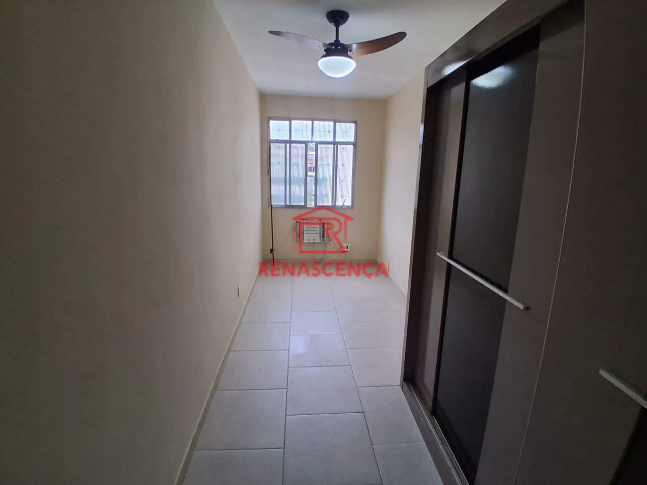4-bedroom house with shared open-air pool access — photo 15
