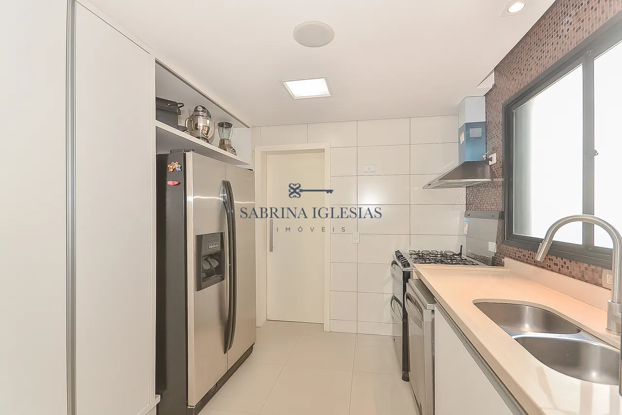 Apartamento de 3 dormitorios con balcón cerrado (117 m²) — photo 9