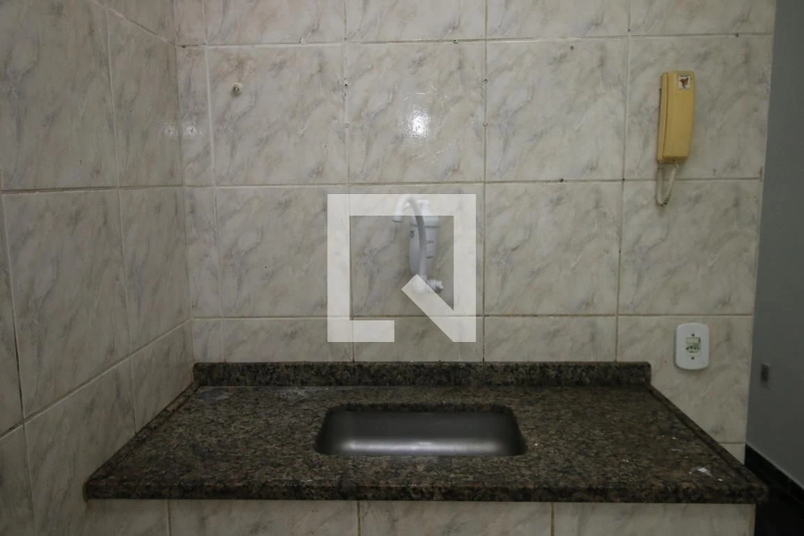 Unfurnished 1-bedroom apartment — photo 6