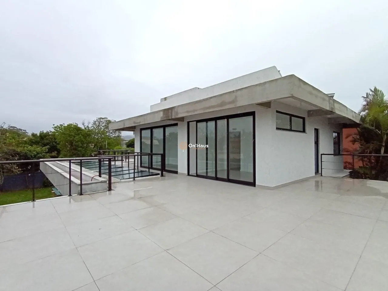Rental house with 6 en-suite bedrooms and 513 m² — photo 5