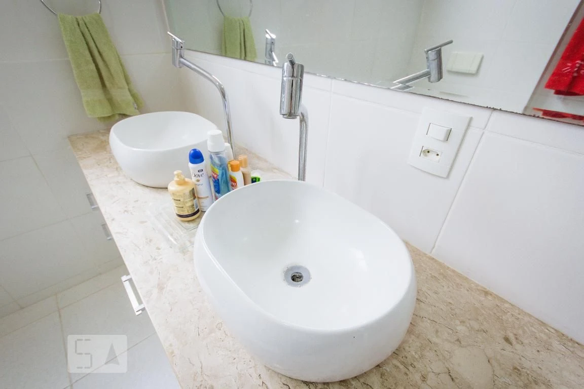 Furnished 1-bedroom apartment with 1 bathroom and 1 parking — photo 32