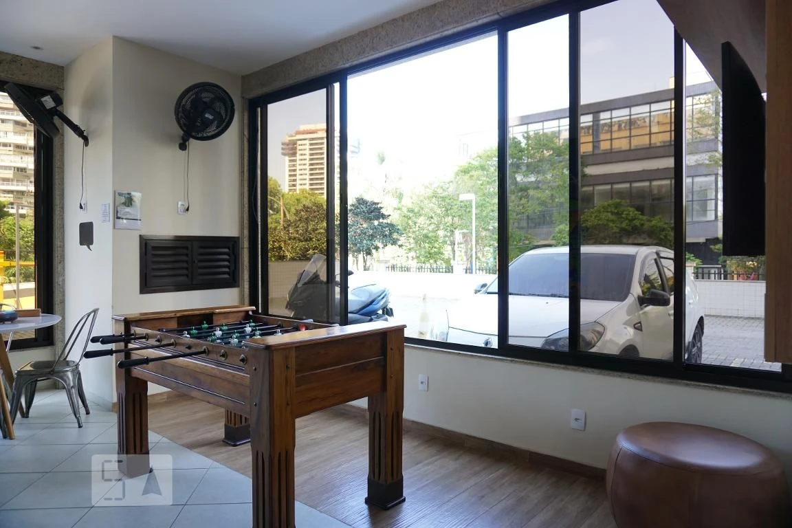 Apartamento mobiliado com 3 quartos e varanda — photo 77