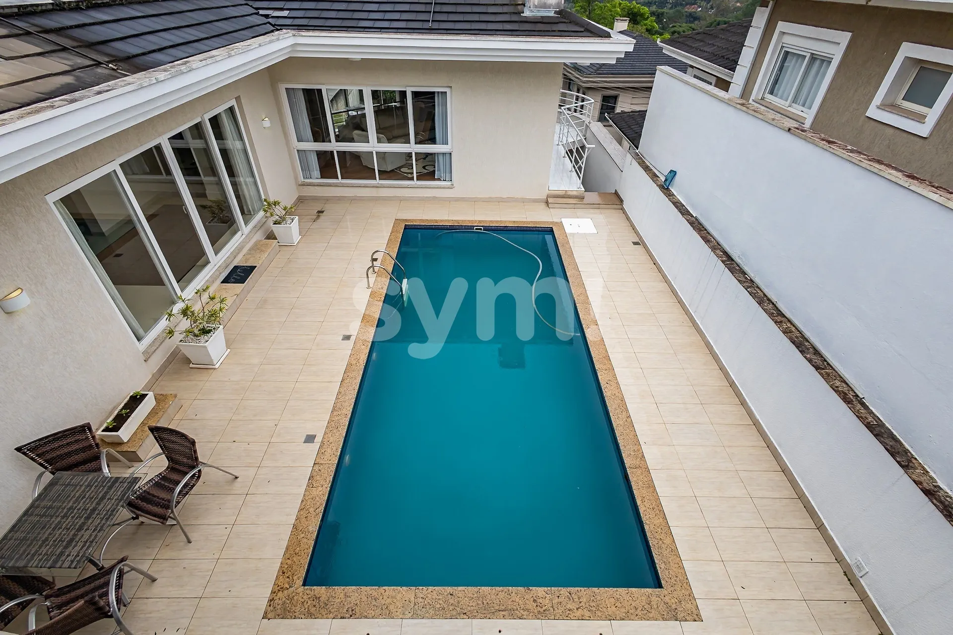 Gated condo house with 4 en-suite rooms, 431 m² — photo 56