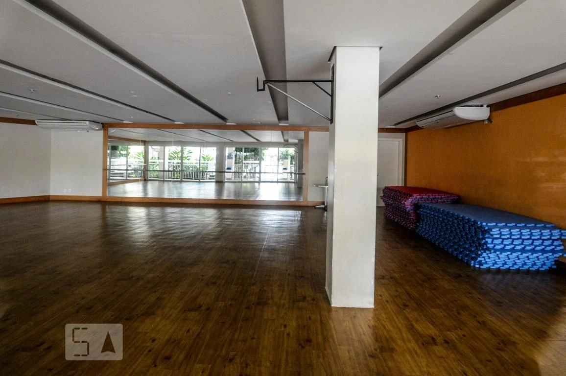Apartamento de 2 quartos com piscina ao ar livre no condomínio — photo 18