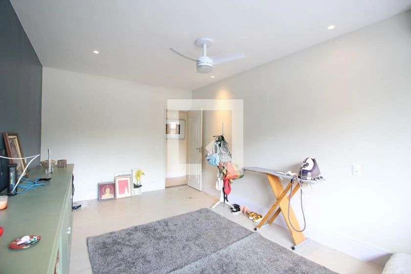 Rental penthouse with 4 bedrooms and terrace — photo 22