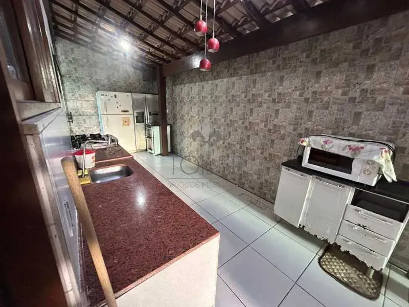 Furnished duplex house with 4 bedrooms and 5 bathrooms — photo 18