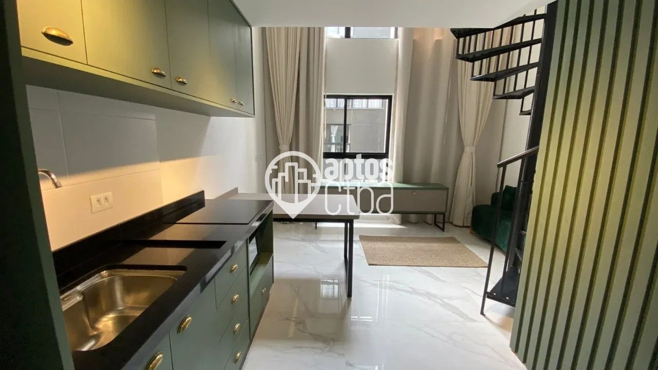 One-bedroom apartment in a building with a gym — photo 10