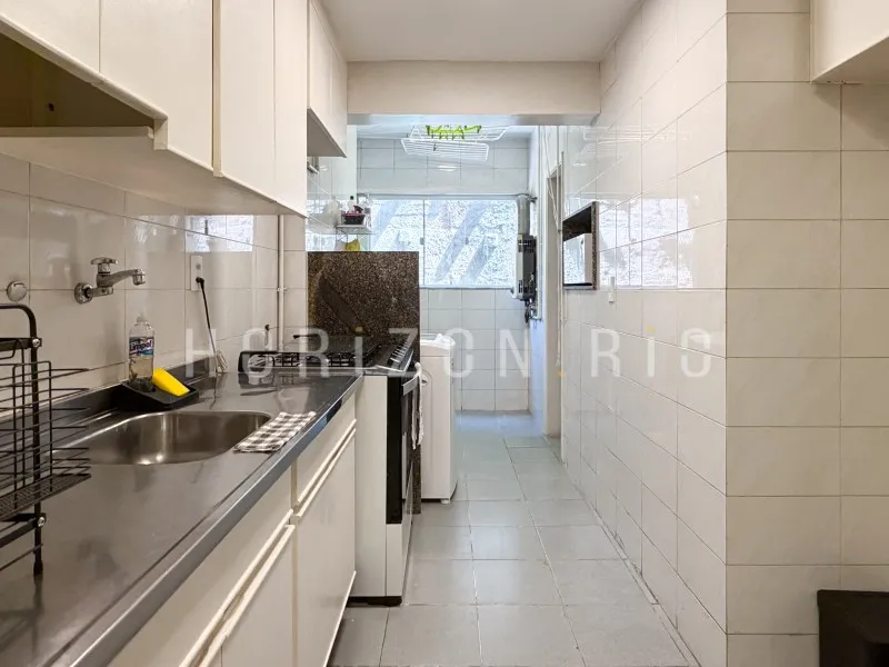 4-bedroom apartment with a home office in Rio de Janeiro — photo 16