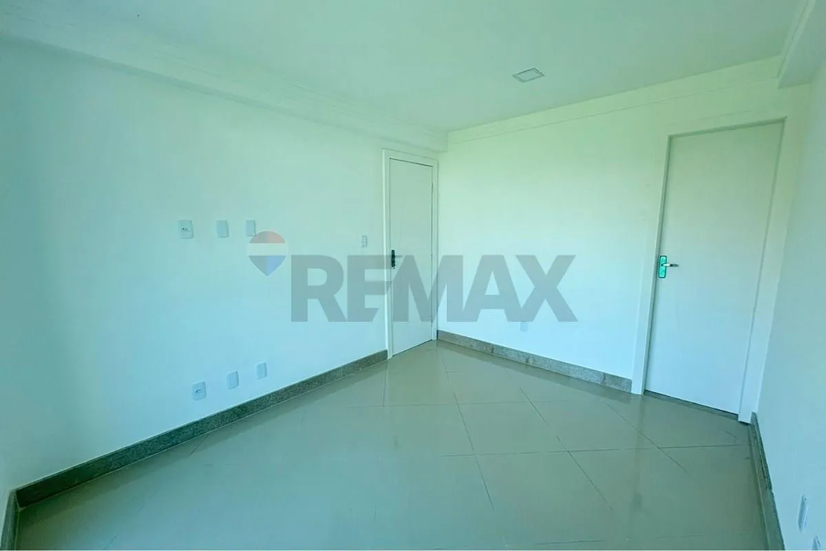4-suite house with 305 m² and 3 parking spaces — photo 35