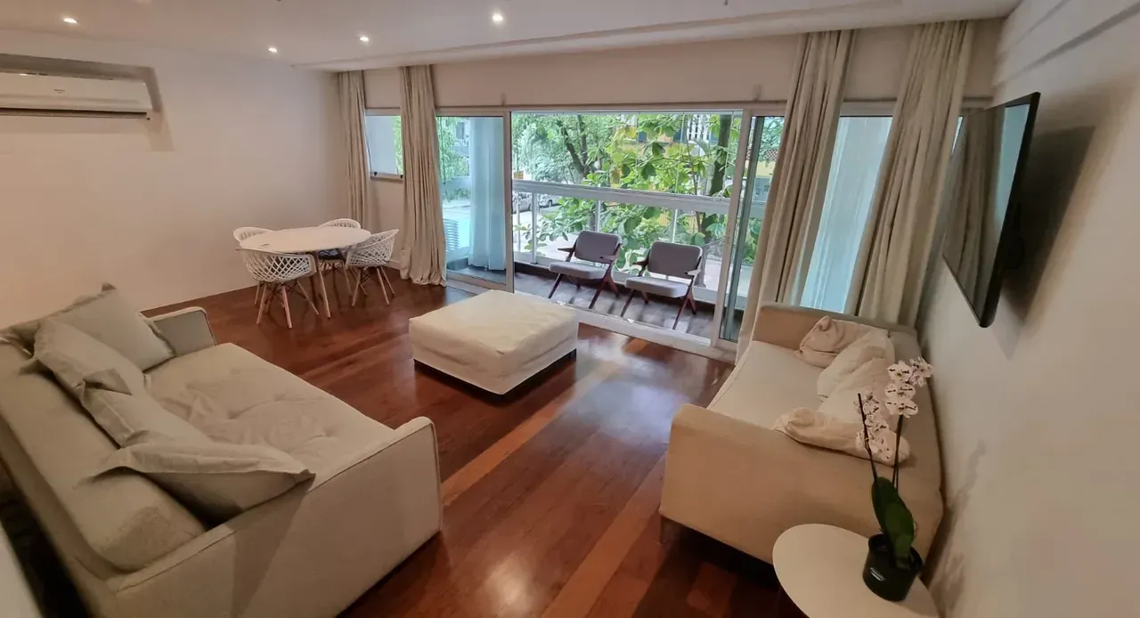 Rental apartment with 3 bedrooms and 170 m² — photo 6