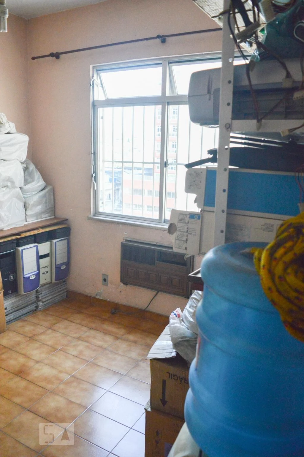 Furnished 2-bedroom apartment with private BBQ — photo 23