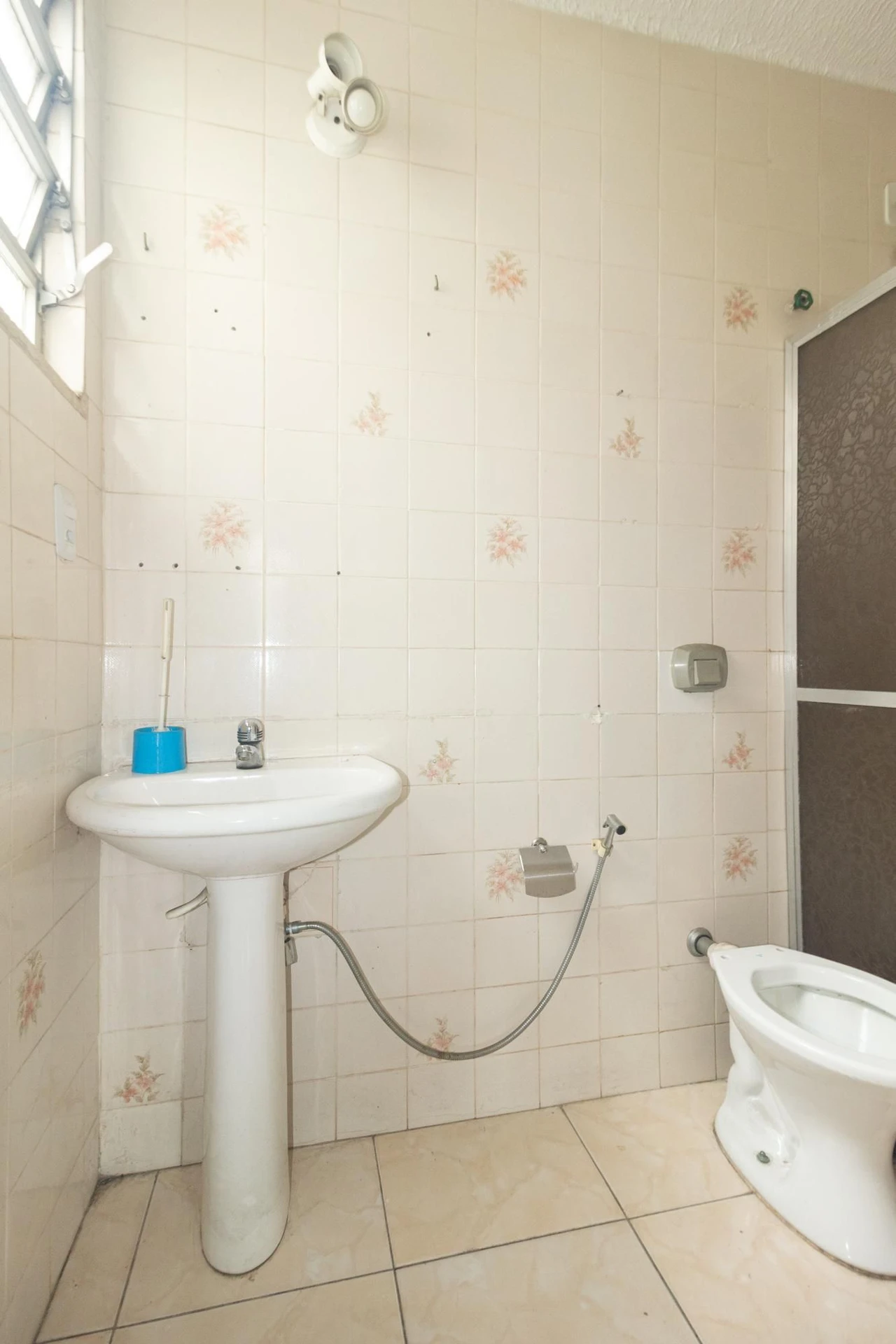 Apartamento sem mobília com 2 quartos e 1 banheiro — photo 11