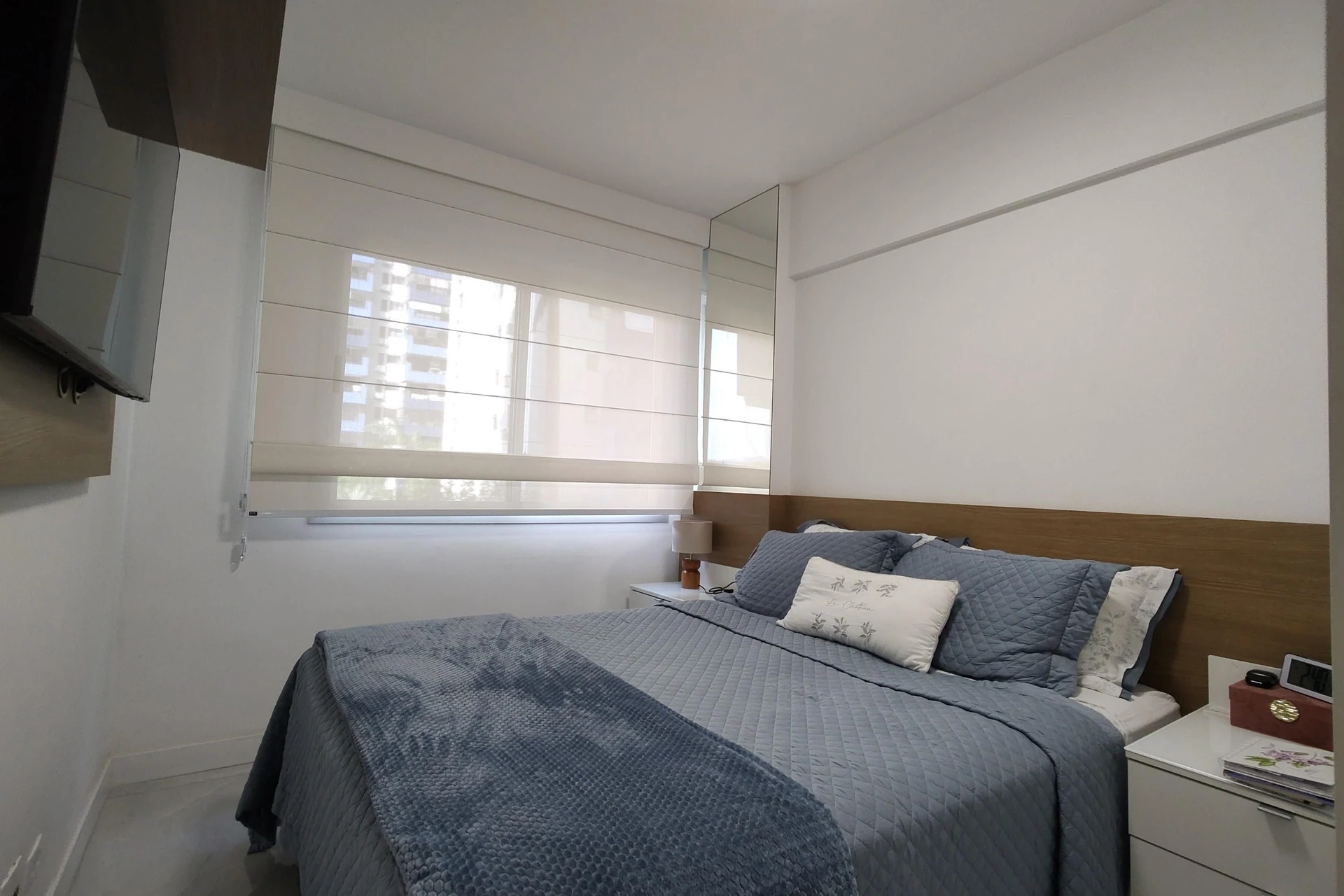 3-bedroom apartment with a walk-in closet — photo 16