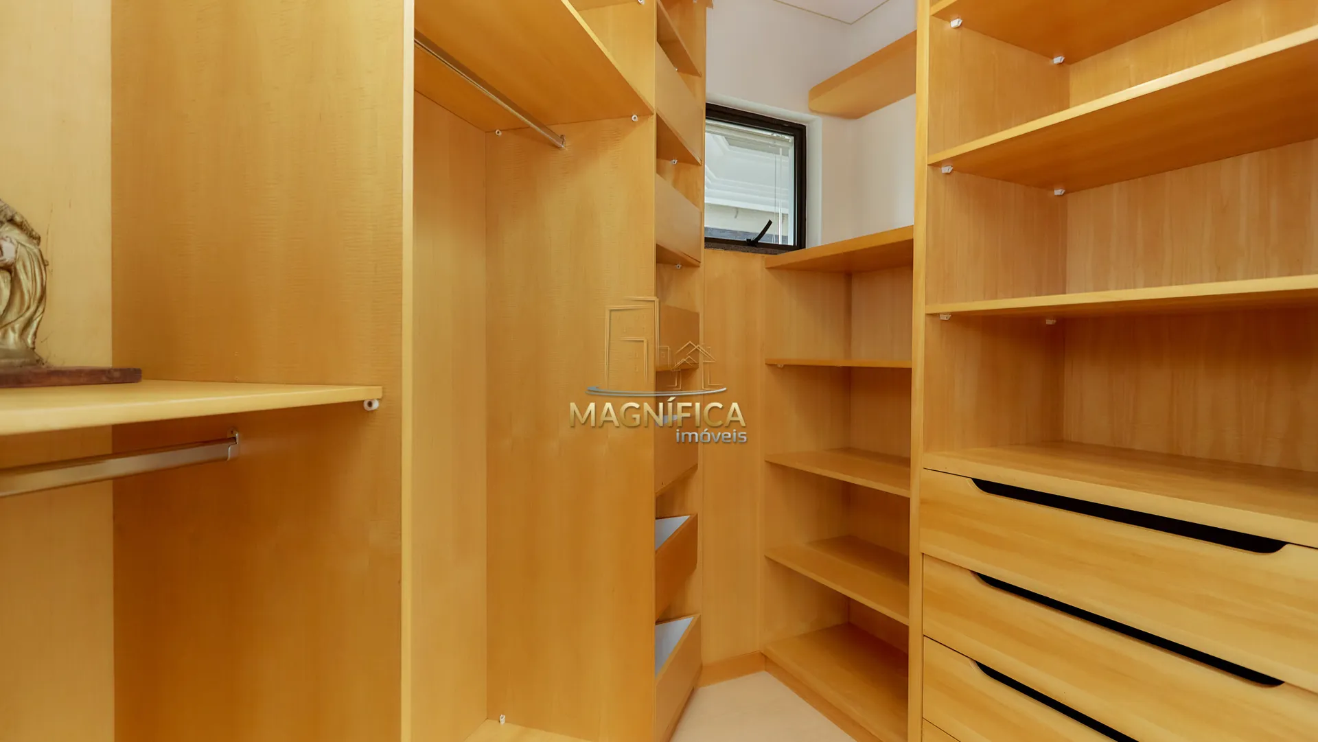 Apartamento de 322 m² con 3 suites y 4 plazas de garaje — photo 31