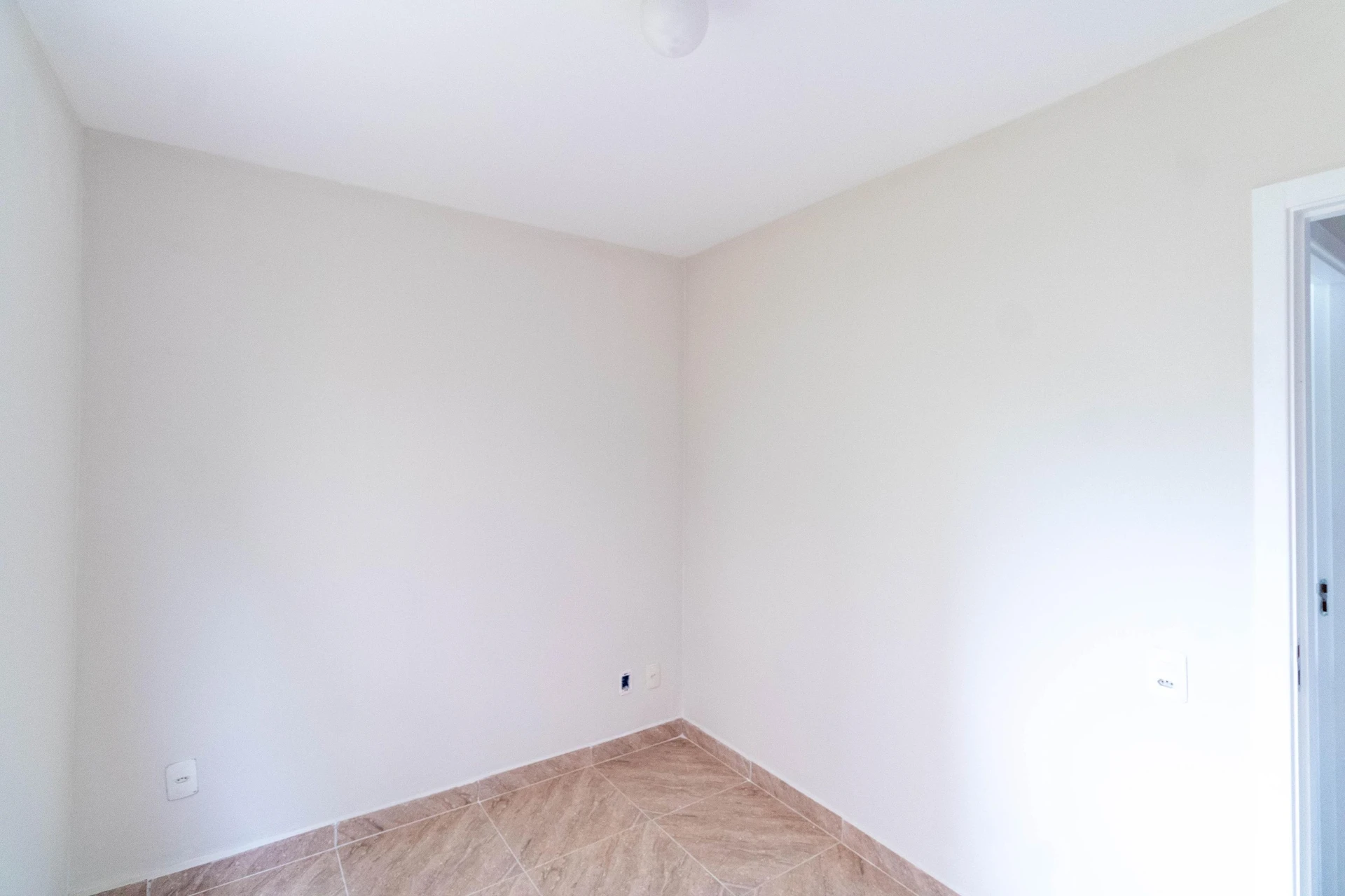 Apartment, 45 m², with a grill on the balcony — photo 29