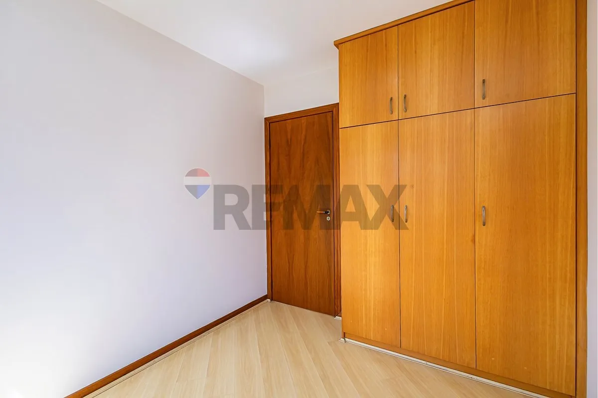 Apartment, 36 m², with wood or laminate floors — photo 11
