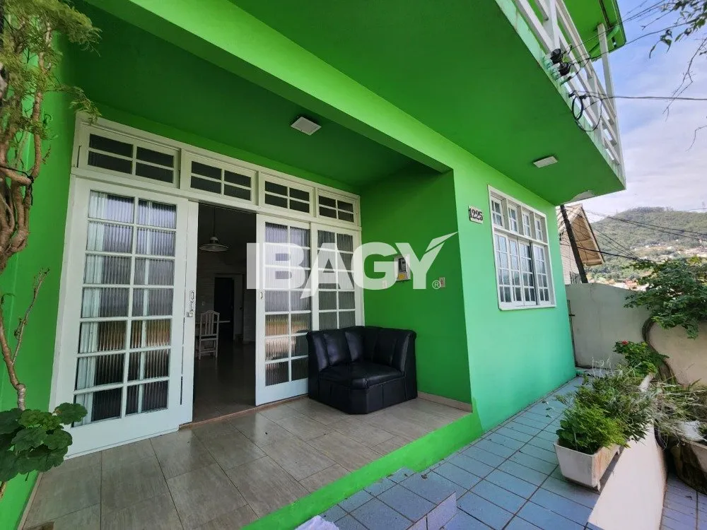 140 m² house with 3 bedrooms and an en-suite — photo 7