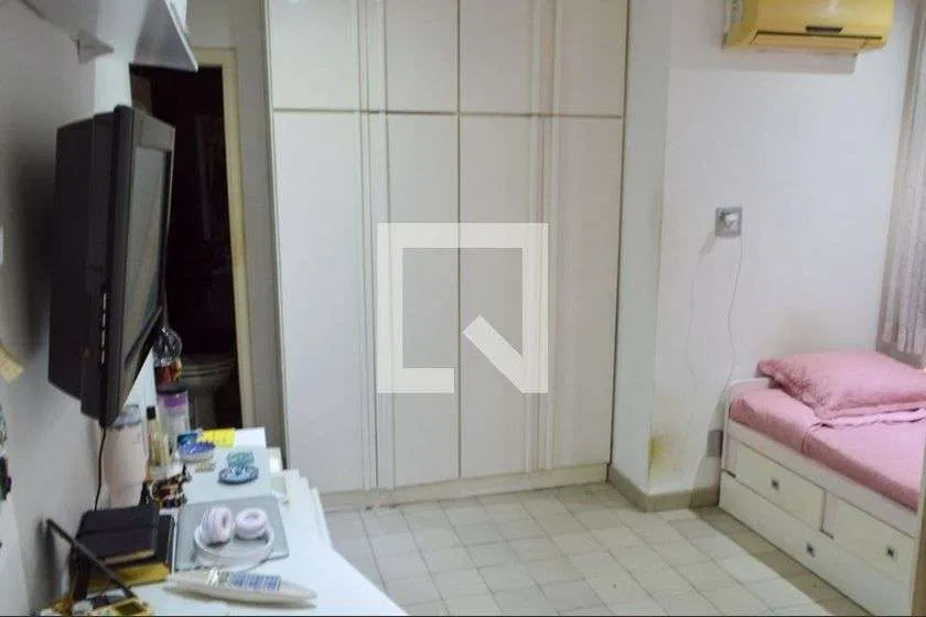 Penthouse with a desk office and 3 bedrooms, 158 m² — photo 24