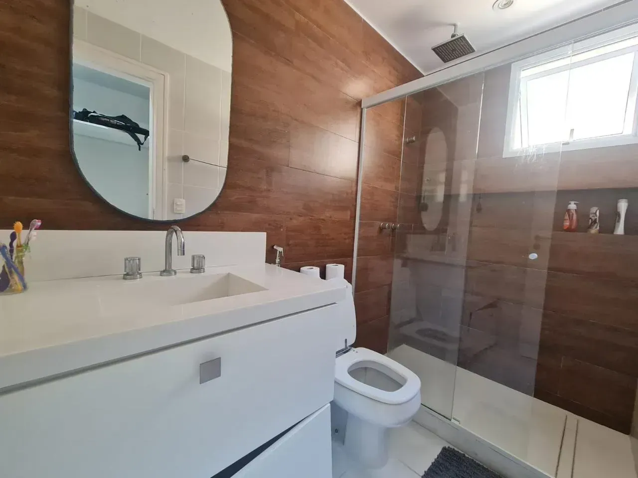 Rental house with 4 bedrooms, 5 bathrooms and 380 m² — photo 22